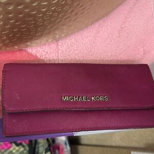 Michael Kors Women's Pink Wallet